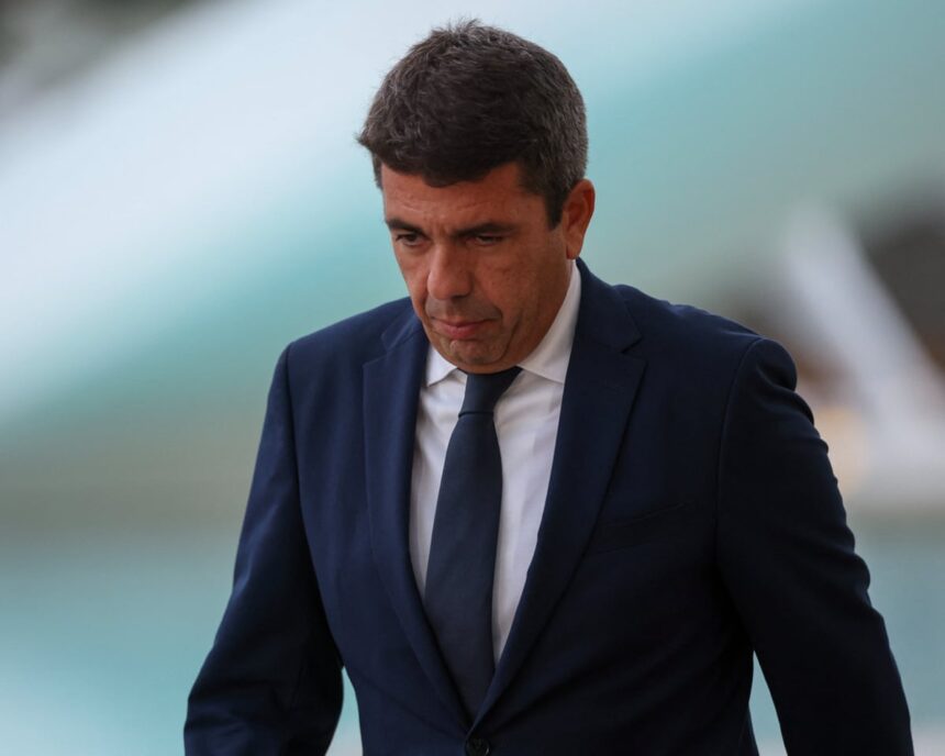 valencia president carlos mazon resigns over botched handling of deadly floods 6908a06a10662
