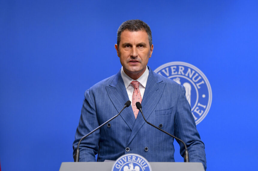 vicepremierul tanczos barna pensionarii cu pensii speciale care se reangajeaza la stat vor primi doar 15 din pensie 692572794e0ab