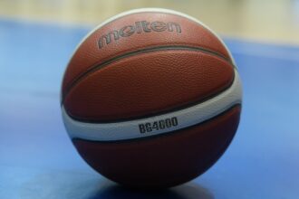 victorii pentru csu sibiu si scm u craiova in etapa a 7 a din liga nationala de baschet masculin 690906283e5c5