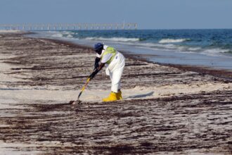 white house announces new oil and gas drilling off california and florida 691fae0a69e5e