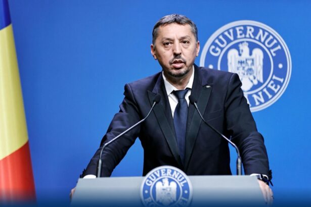 analfabetismul functional a devenit risc de securitate nationala spune ministrul educatiei 692d368202eaf