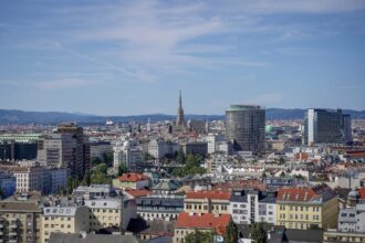 cea mai aglomerata tara din lume se afla in europa pe strazi la fiecare localnic sunt trei turisti 692ead82c9593