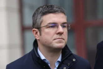 controversa din jurul propunerii usr pentru ministerul econonomiei irineu darau cerea instaurarea starii de urgenta in romania si limitarea drepturilor omului 6944e6d82afc4 scaled 1