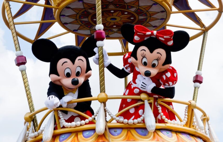 disney to invest 1bn in openai allowing use of characters in video generation tool 693adbb474ce3