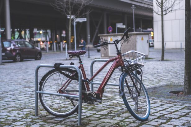 facturi de 62 mil lei decontate pentru parcari de biciclete in bacau desi lucrarile nu erau gata 694275246e911