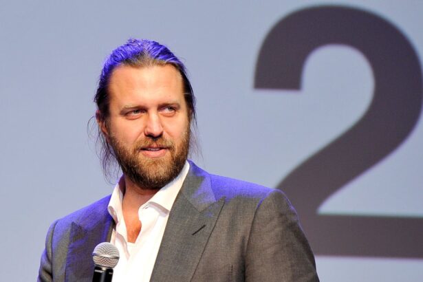 hollywood director found guilty of scamming netflix out of 11m for phantom show 693c32e75bf69