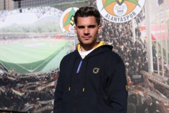 ianis hagi despre cupa mondiala trebuie sa ne calificam vrem foarte mult sa fim in america 6942748ccb89b