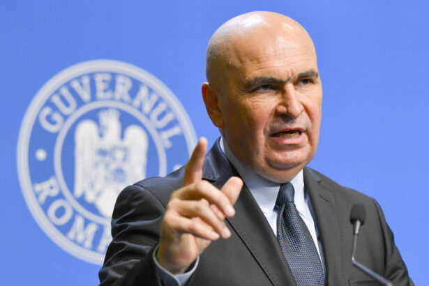 inca o veste proasta de la guvern premierul bolojan anunta ca pensiile nu vor creste in 2026 nici macar cu rata inflatiei 6932e42c18343