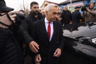 lovitura pentru calin georgescu judecatorii au respins solicitarea avocatilor fostului prezidentiabil procesul poate incepe nu am si nu voi avea decat o singura aparare 69380653452b0