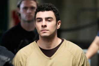 luigi mangione hearing tests legality of evidence in healthcare ceo murder case 692d85cbd8bb2