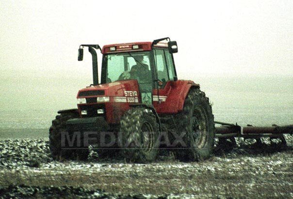 moarte suspecta la o ferma din iasi copil de 17 ani strivit de un tractor operat de un tanar fara calificare fermier asta te freaca pe tine grija 693fdf633fd54
