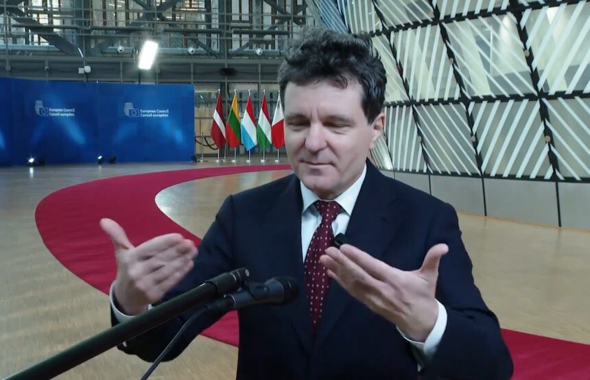 nicusor dan confirma ca a fost consultat de usr cu privire la numirea lui miruta ca ministru al apararii este om de incredere 6943cd7951d89