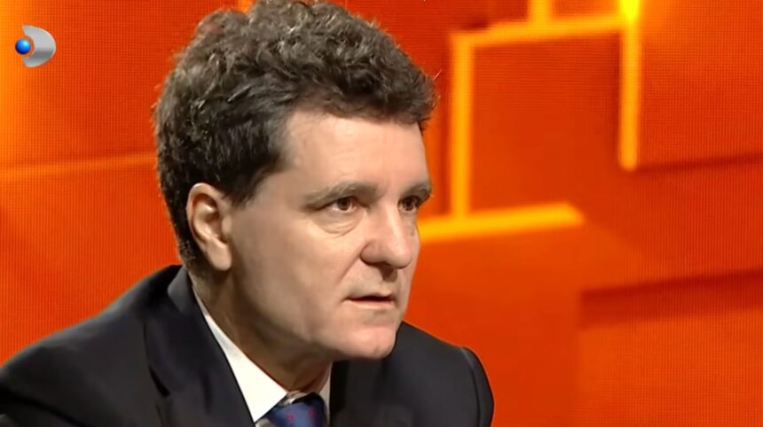 nicusor dan sustine ca trebuie sa redea increderea romanilor prin prezentarea tuturor elementelor legate de anularea alegerilor dar spune ca am reusit in mare masu 693de139a96e5