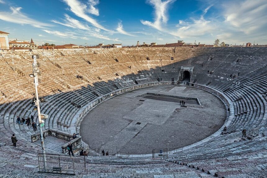 o arena romana in care au fost lupte cu gladiatori este modernizata pentru a gazdui evenimente de la jocurile olimpice 693a6c83bfbd5