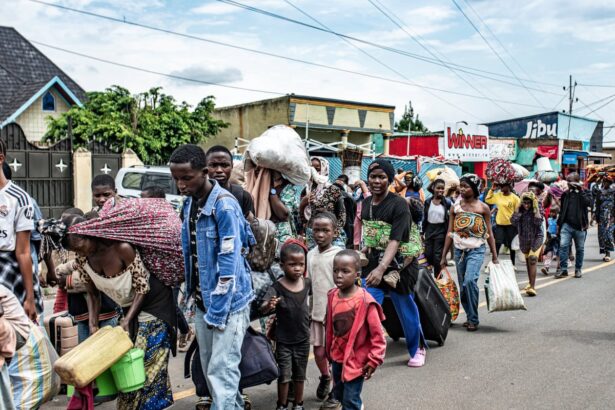 people flee dr congo fighting one day after peace deal signed in washington 693402a78338e