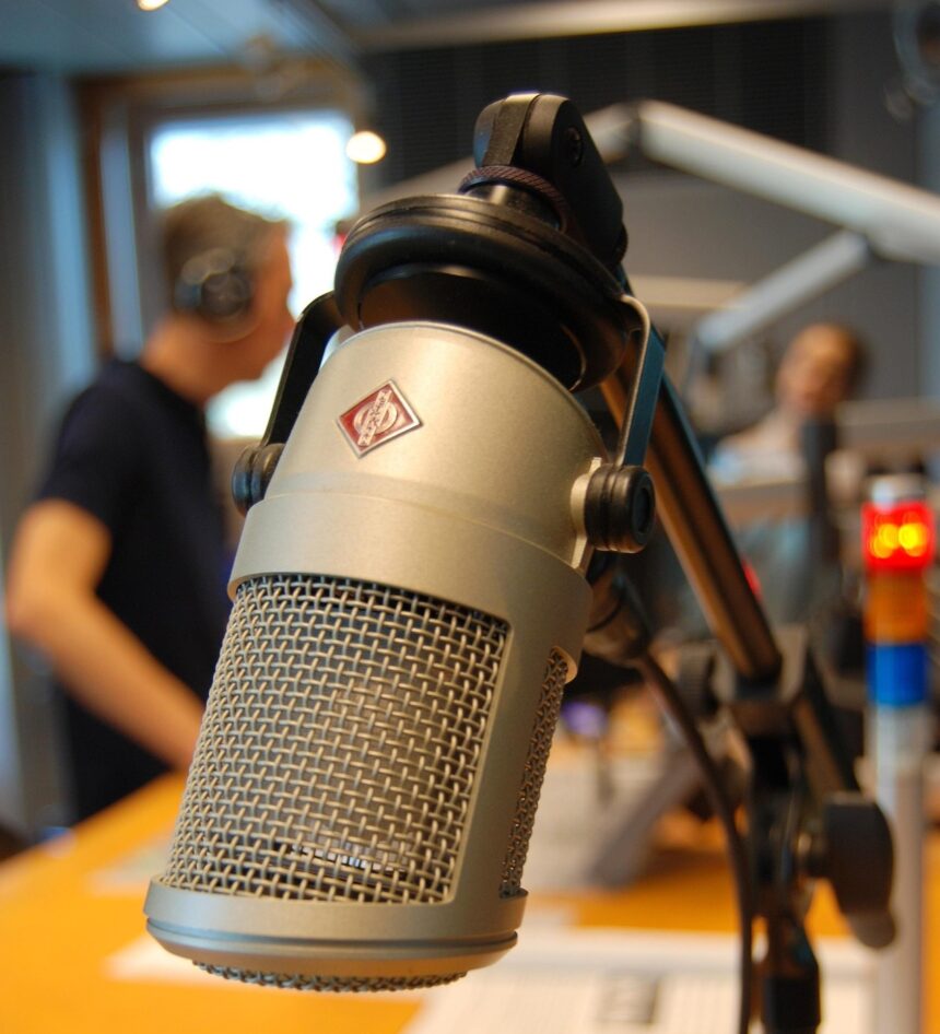 postul nou de radio care se lanseaza de saptamana viitoare promite muzica cu totul originala suntem constienti de mesajele care se pot transmite prin genul acesta de piese 693ab9e284c8f