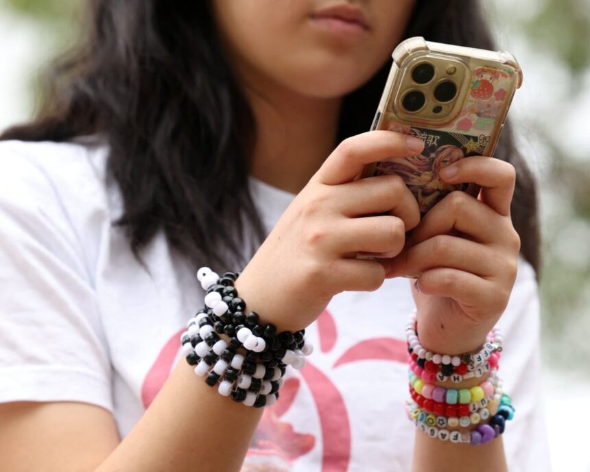 some platforms still allowing 14 year olds as australias landmark social media ban comes into force 6938da0ea8d30