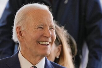 trump claims to void all documents signed by biden citing autopen use 692f92c88bd96