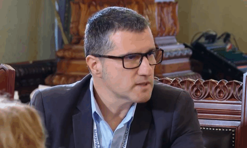 tupeu de procuror la discutiile cu nicusor dan nu m am pensionat la 48 de ani ci la 51 nu am pensie 5000 euro avocatul toni neacsu il pune la punct are pensie 4 700 eu 694936b4a86c2