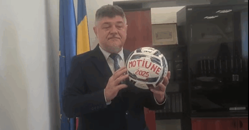 un parlamentar al opozitiei paseaza mingea motiunii lui sorin grindeanu da ordin parlamentarilor psd sa voteze motiunea de cenzura 6932a3c373df5