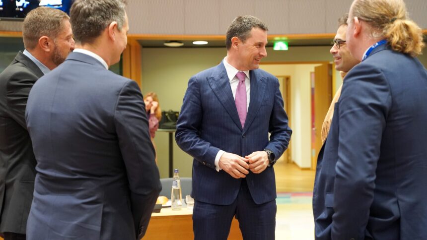 vicepremierul tanczos barna despre criza apei potabile dorel ajunge in functie de conducere din ce in ce mai des si la companii vitale 69312355837cd