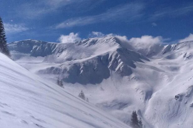 vortexul polar provoaca risc de avalanse insemnat in bucegi fagaras si parang sureanu 692d6fc391939