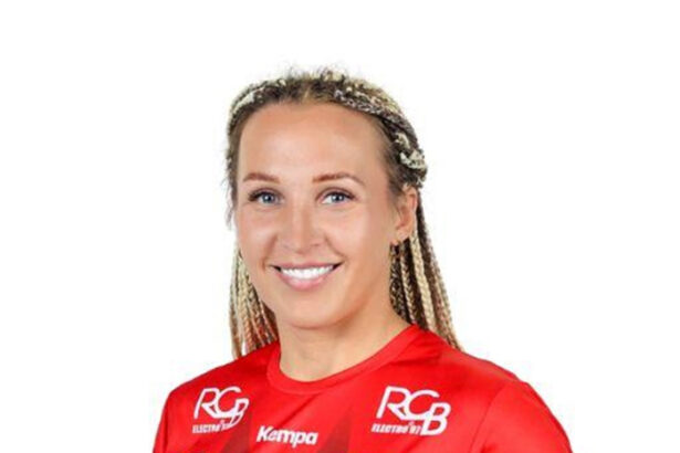 yaroslava burlachenko ramane la echipa de handbal gloria bistrita si in sezonul 2026 2027 69442798d8b88