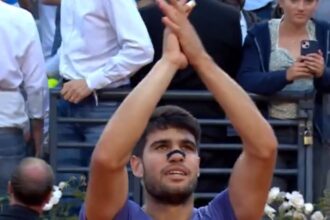 alcaraz calificare in turul trei la australian open 69707fa00e4f5