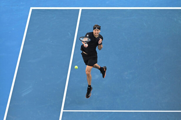 alexander zverev locul 3 atp s a calificat in semifinalele australian open dupa victoria cu tien 69785949d20b9
