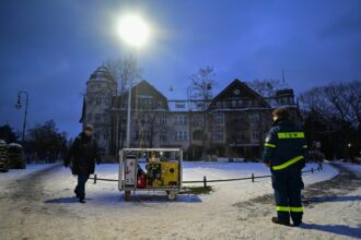 berlinul reporneste alimentarea cu energie dupa o pana istorica provocata de un atac 695e2cc8c06ee