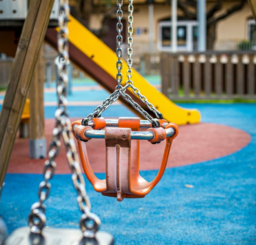 constanta minor de 13 ani agresat de un alt copil politia a deschis dosar penal 6973f4cc08049