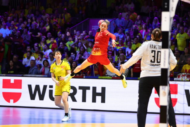 corona brasov anunta transferul tinerei internationale romane eva kerekes din sezonul viitor 6970e6d195cdf