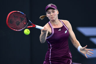 elena rybakina ramane neinvinsa la brisbane si ajunge la 13 victorii consecutive in circuitul wta 695f70e4651ab