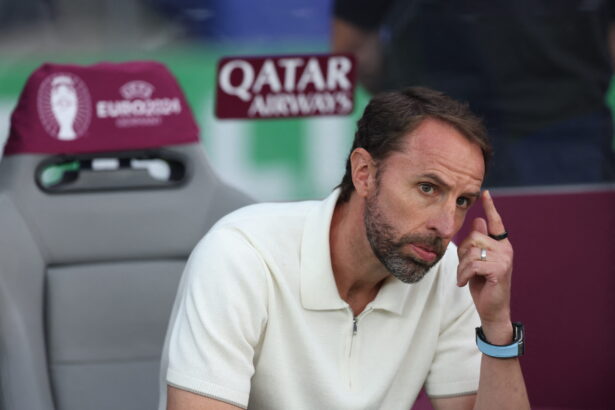 fostul selectioner al angliei spune ca autoritatea antrenorilor este tot mai erodata in fotbalul modern 6969128bbfb50