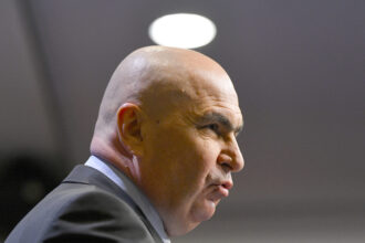 g4media ilie bolojan avertizeaza ultimul tren pentru partidele aflate la guvernare inainte de votul din 2028 697cbb6eea98b