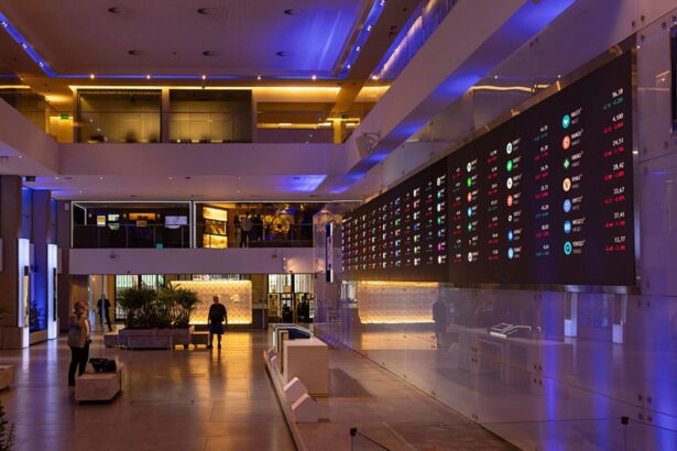 if you missed big international stock market rally in 2025 its not too late to start making money overseas 697ccef74b14b