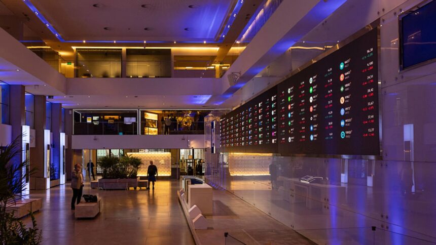 if you missed big international stock market rally in 2025 its not too late to start making money overseas 697ccef74b14b