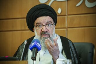 in timp ce protestele din iran par sa se stinga un cleric radical cere executii si il ameninta pe trump 696b31bcb58df