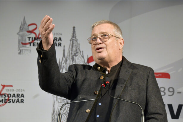 mircea dinescu stie ce arma romaneasca l ar convinge pe donald trump sa nu mai atace groenlanda sa scot din traista piinea slana ceapa 6967474b62fbe