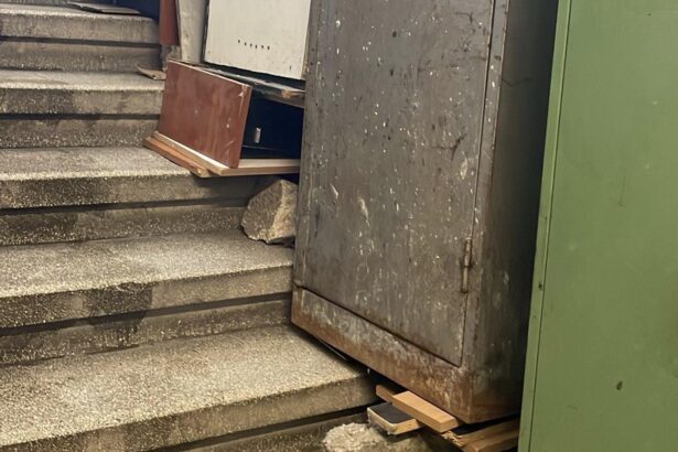 sindicatul europol prezentati va cu casti pe cap la brigada rutiera bucuresti 696528d488979