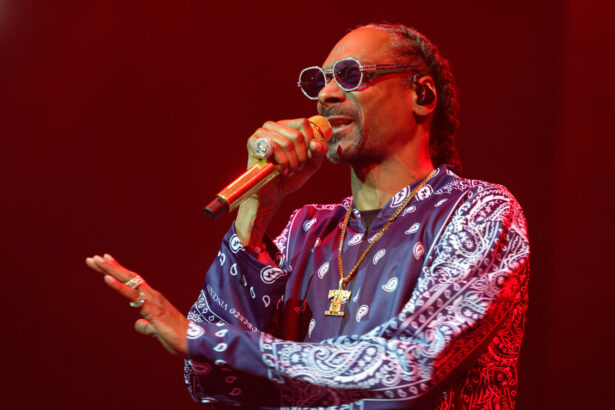 snoop dogg isi propune sa faca din swansea un nume global in fotbal 697e0c1f61980