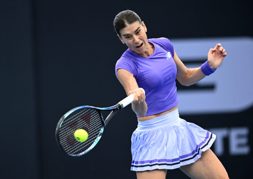 sorana cirstea o invinge pe eva lys si avanseaza in turul secund la australian open 696f3f5a65254
