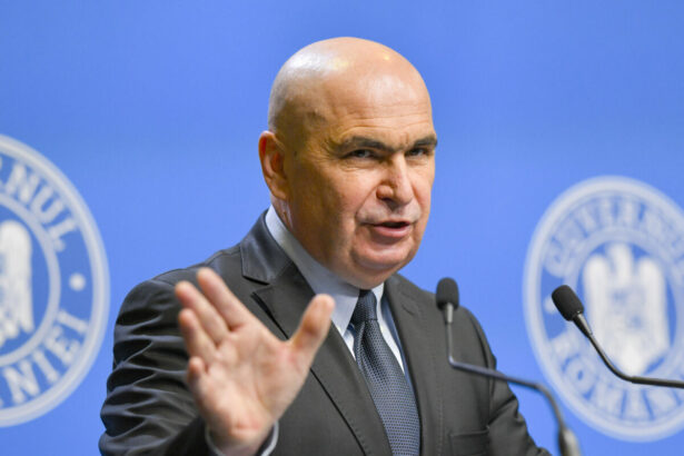 studentii vor sa discute cu bolojan dupa numirea acestuia ca interimar la ministerul educatiei 69679b84c44b9