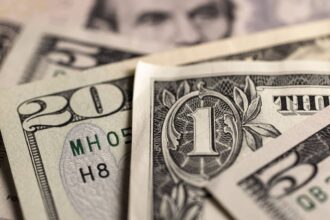 trump is not worried by a weak dollar why the president and investors should be 697a4af962bca