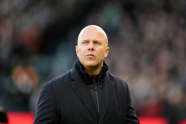 arne slot antrenorul liverpool trebuie sa fim aproape de perfectiune pentru a prinde champions league 698b27b4c5cb5