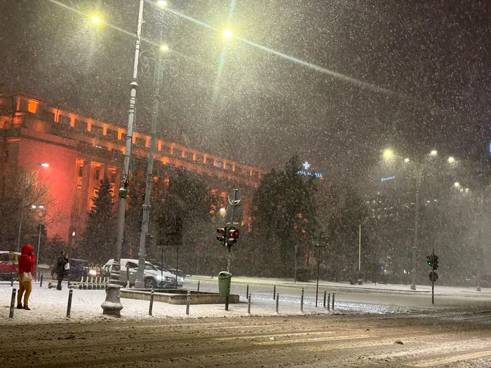 bucuresti sub cod portocaliu trafic aproape paralizat si interventii pe aeroportul otopeni 6994e310585aa