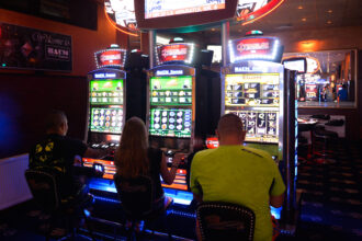 care este orasul din romania care vrea sa interzica de tot pacanelele 699ecd6802d55