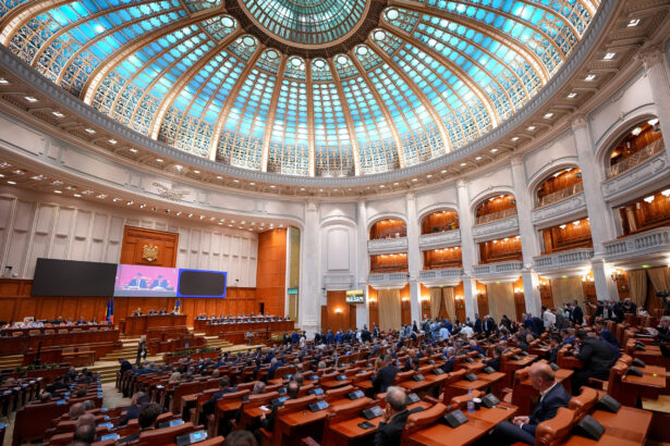 cele trei motiuni depuse de opozitie dezbatute acum in senatul romaniei ilie bolojan despre ue mercosur acest acord se afla in negociere inca dinainte ca romania sa devina membru al ue 6989fe7bb689e