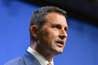 coalitia de guvernare raspunsul transant al unui lider udmr atunci cand a fost intrebat despre iesirea partidului sau din guvern 698e01f41bc77