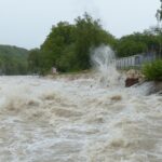 cod galben si cod portocaliu de inundatii pe rauri din bazinele calmatui si arges 69a2a5b7c686d